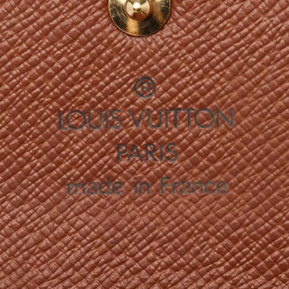 Louis Vuitton Multicle 6 Key Holder M62630